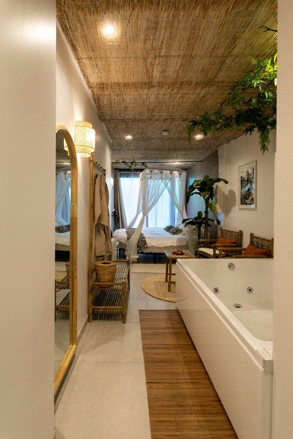 Lagnieu Bali Serenity Balneo Et Lit Rond מראה חיצוני תמונה